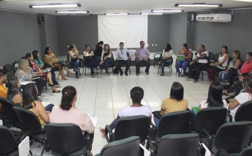 Arapiraca: Profissionais de saúde iniciam segunda turma de pós-graduação
