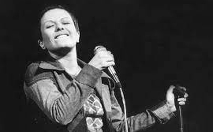 Álbum ‘Falso Brilhante’, de Elis Regina, é relançado com áudio imersivo