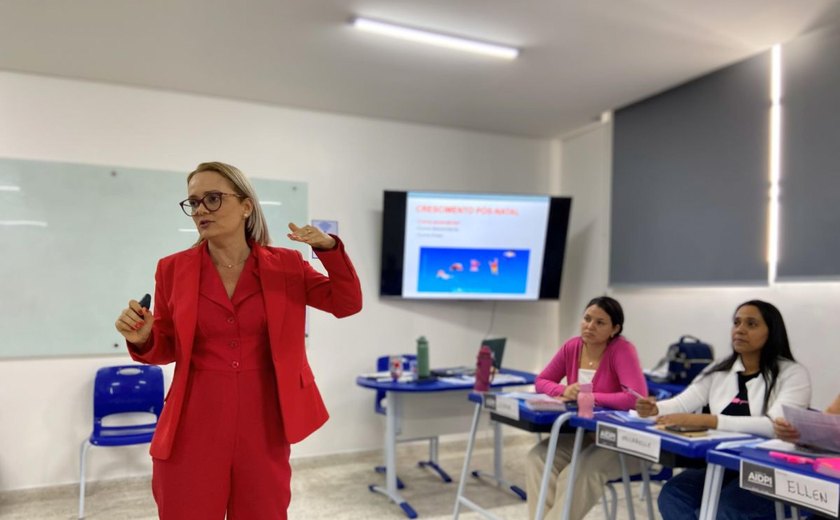 Enfermeiros de Alagoas recebem qualificação em atenção neonatal com curso promovido pela Uncisal