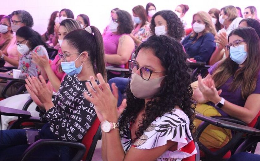 Educação homenageia servidoras no Dia Internacional da Mulher