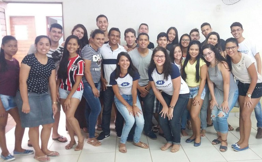 Estudantes da Ufal Arapiraca realizam campanha de arrecadação de alimentos