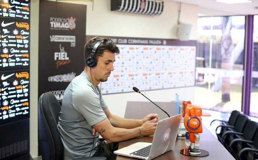 Avelar defende Luan e pede tempo para críticas se tornarem aplausos