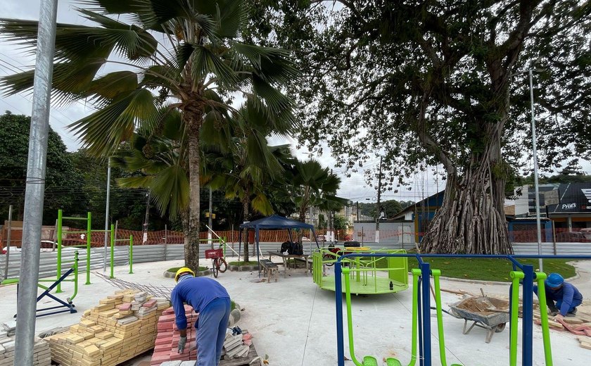 Obras em praça de Fernão Velho chegam à reta final
