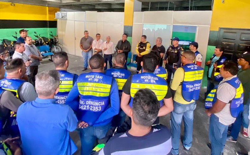 Vans, táxis e mototáxis serão cadastrados para trabalharem no Festival de Inverno de Palmeira