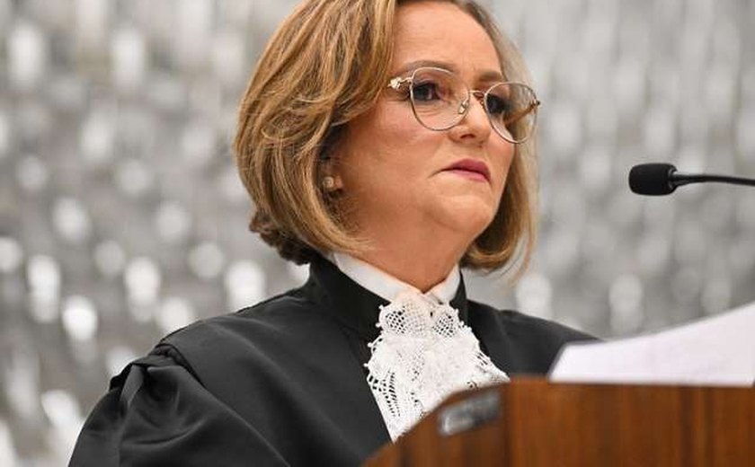 Marluce Caldas toma posse no STJ e defende justiça mais humana e acessível