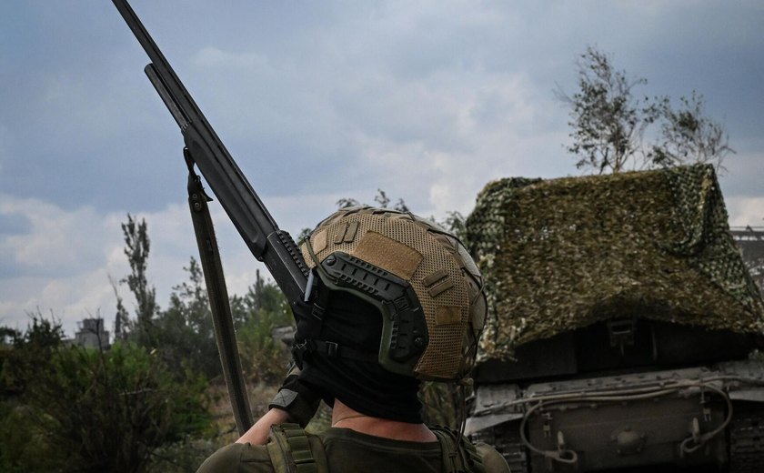 MD: defesa antiaérea russa abate projétil de sistema Himars e 93 drones de asa fixa