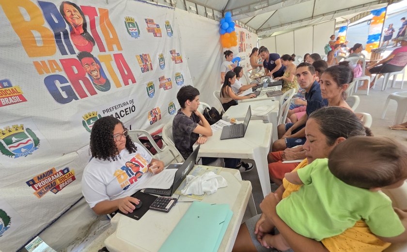 Prefeitura leva serviços do Brota na Grota para o bairro do Rio Novo