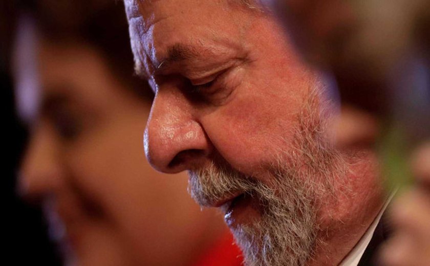 Frente Evangélica repudia falas de Lula sobre mortes da covid-19