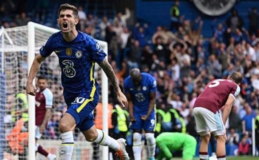 Pulisic marca no fim e Chelsea vence West Ham pelo Campeonato Inglês