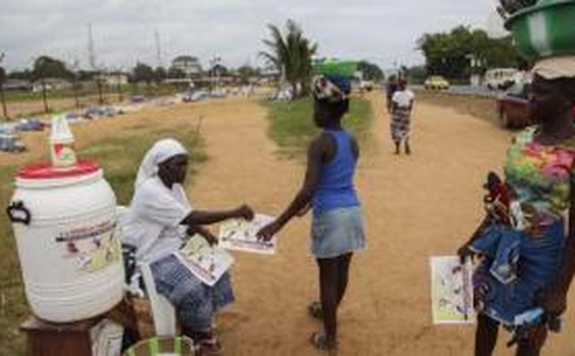 Ebola: epidemia vai mergulhar Serra Leoa e Guiné em recessão, diz Banco Mundial