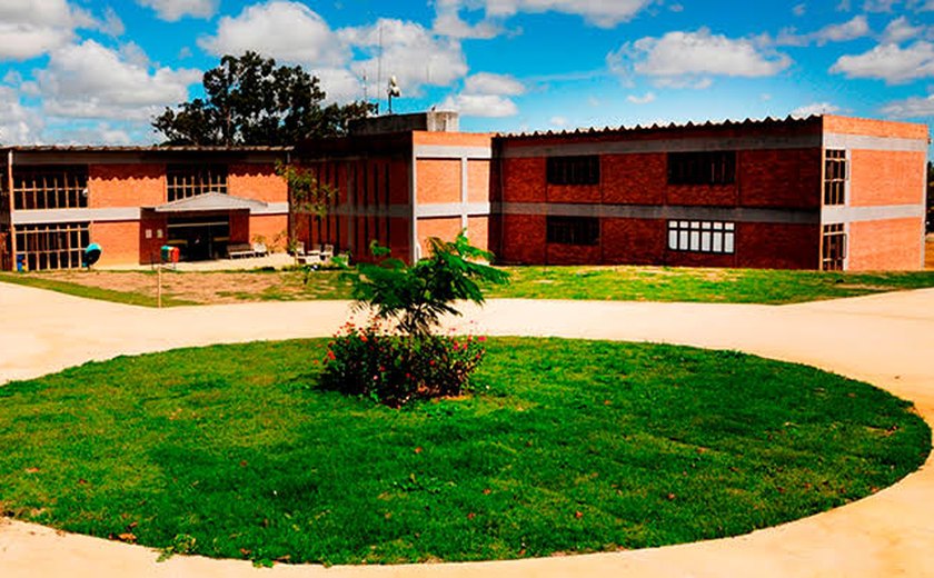 Projeto especifica cargos técnicos da Universidade Federal do Agreste de Pernambuco