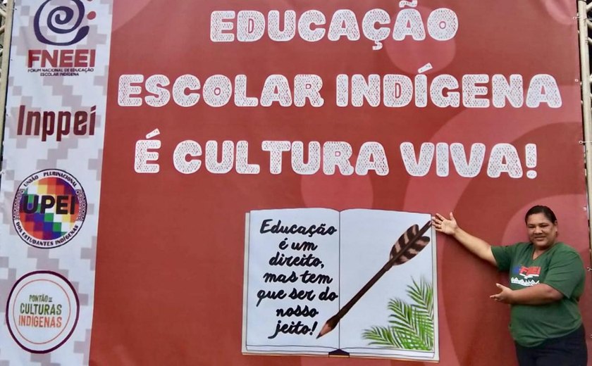 Professora indígena graduada pela Uneal fará doutorado na UERGS