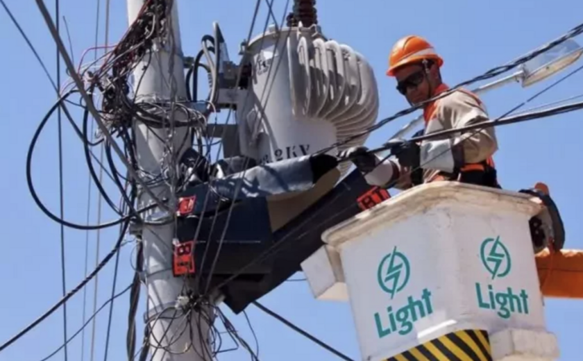 Light: Lucro líquido soma R$ 419 mi no 1tri25 e reverte prejuízo de R$ 357 mi do 1tri24