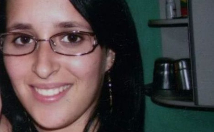 Família procura por jovem desaparecida em Arapiraca