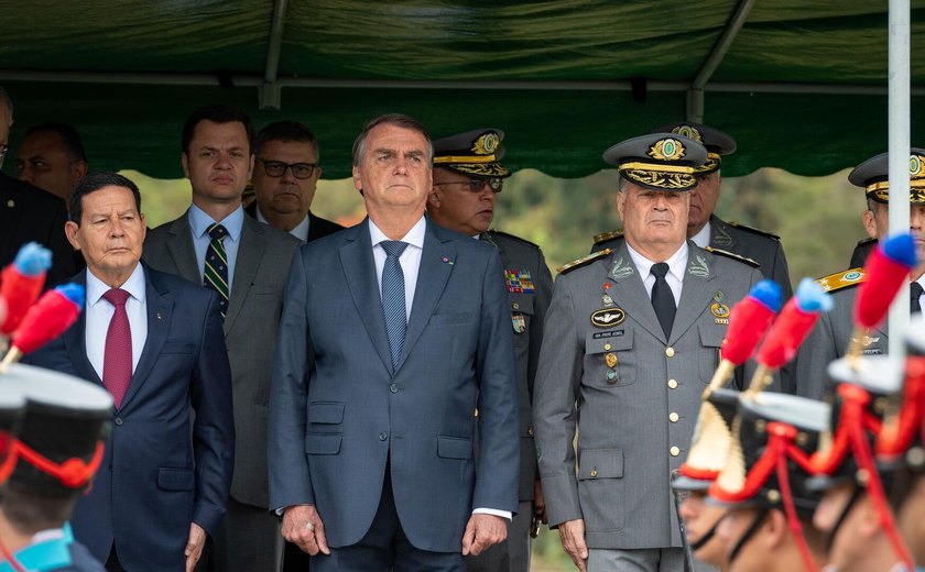 STF escuta depoimento ex-comandante do Exército em caso de trama golpista de Bolsonaro