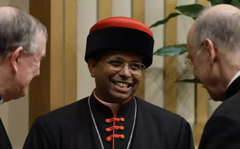 Descubra qual cardeal fechará Capela Sistina para conclave