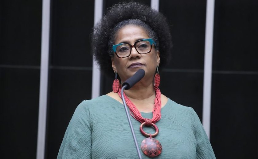Comissão aprova padronização de procedimentos na de investigação de feminicídio