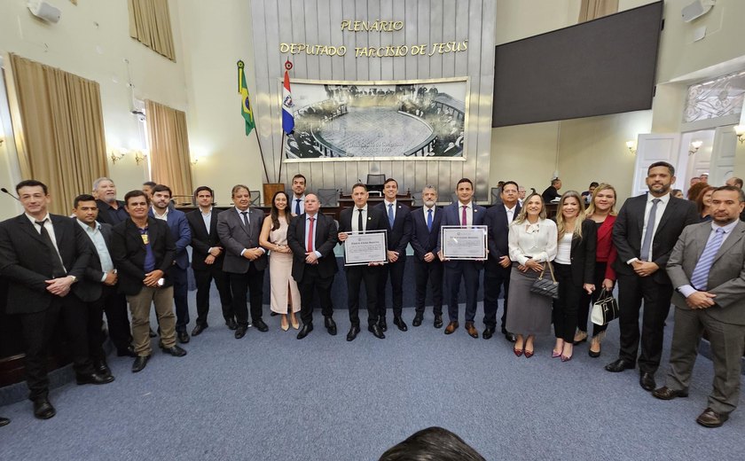 Delegados da Polícia Civil de Alagoas são homenageados na Assembleia Legislativa