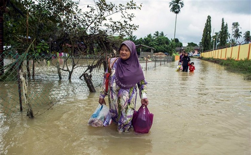 Malásia: 60 mil pessoas ficam desalojadas devido às chuvas
