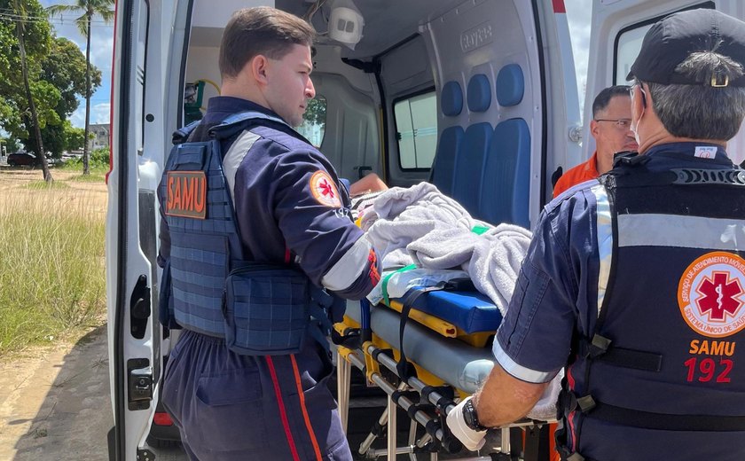 Samu e Departamento de Aviação realizam transferência de idosa de 86 anos, vítima de queda em Arapiraca