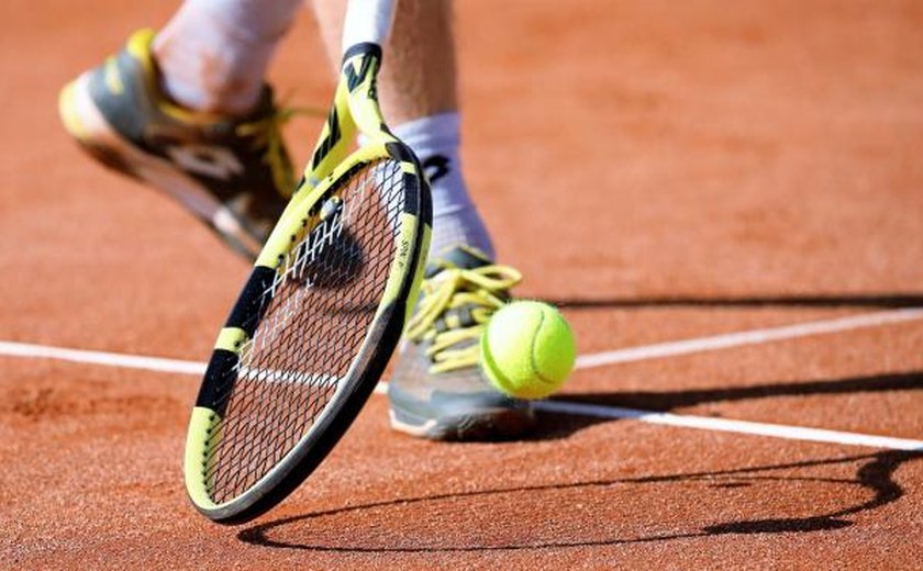 Thiago Monteiro cai no quali na Áustria e algoz vai enfrentar Thiago Wild