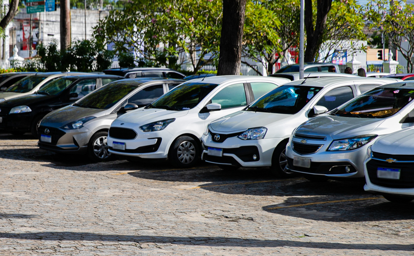Boletos de veículos com placas de finais 7 e 8 vencem no dia 31 de maio