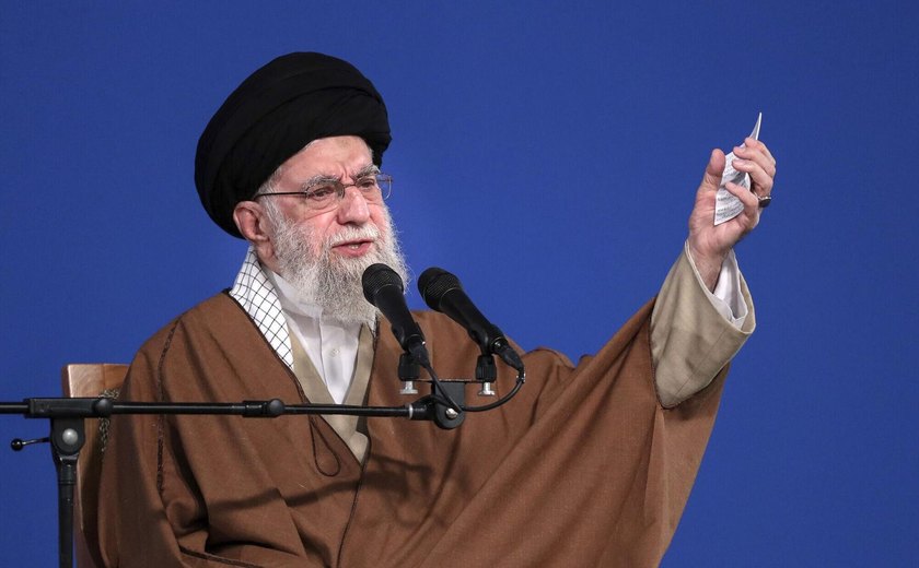 Líder Supremo do Irã, aiatolá Khamenei se pronuncia pela 1ª vez após ataque dos EUA