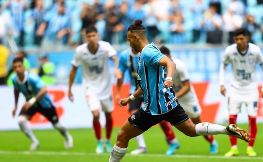 Braithwaite desfalca o Grêmio em final de Recopa Gaúcha e vira dúvida contra o Cruzeiro