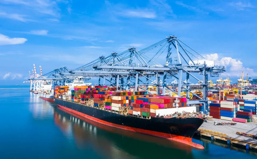Exportações da China sobem 7,6% na comparação anual de maio