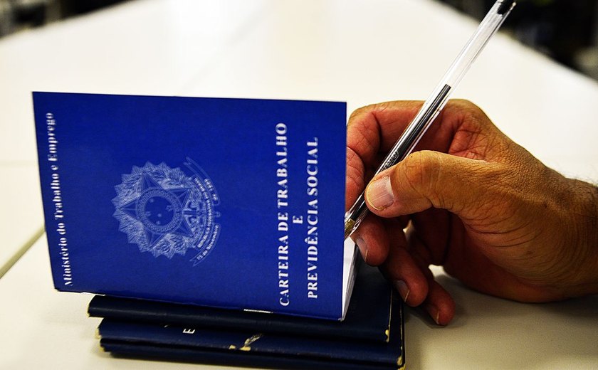 Caged registra criação de 188 mil postos de trabalho em julho