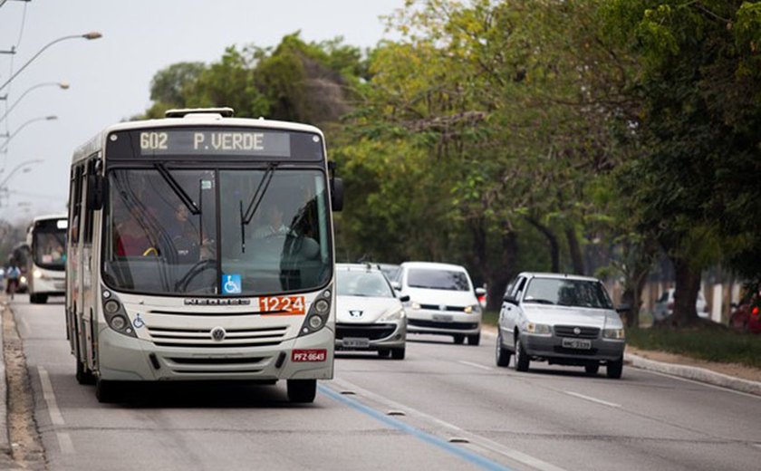 Empresas de ônibus registram pior queda de passageiros da história em Maceió