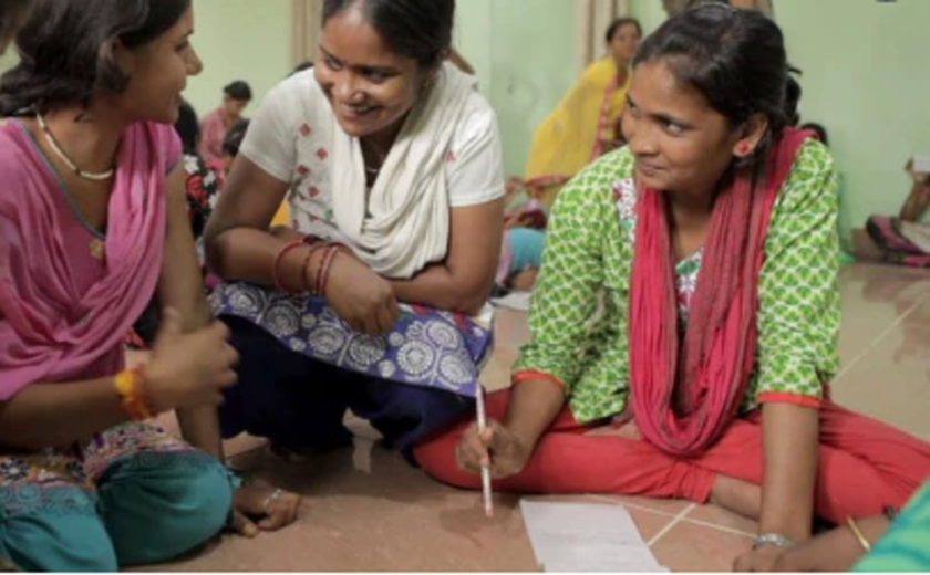 ‘Escrevendo com Fogo’ vê luta de mulheres indianas