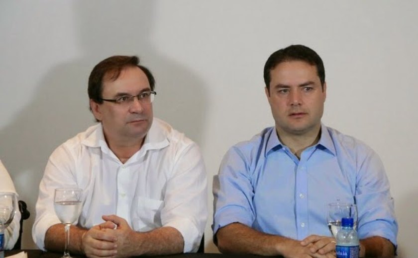 Renan Filho anuncia equipe de transição de governo