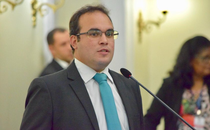 Deputado Davi Maia apoia primeira lei de iniciativa popular de Alagoas