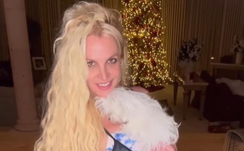 Britney Spears é parada por dirigir em alta velocidade e alega que precisava ir ao banheiro