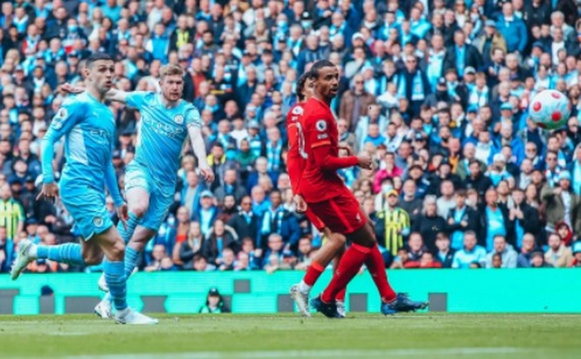City e Liverpool travam grande disputa, empatam e título inglês continua aberto
