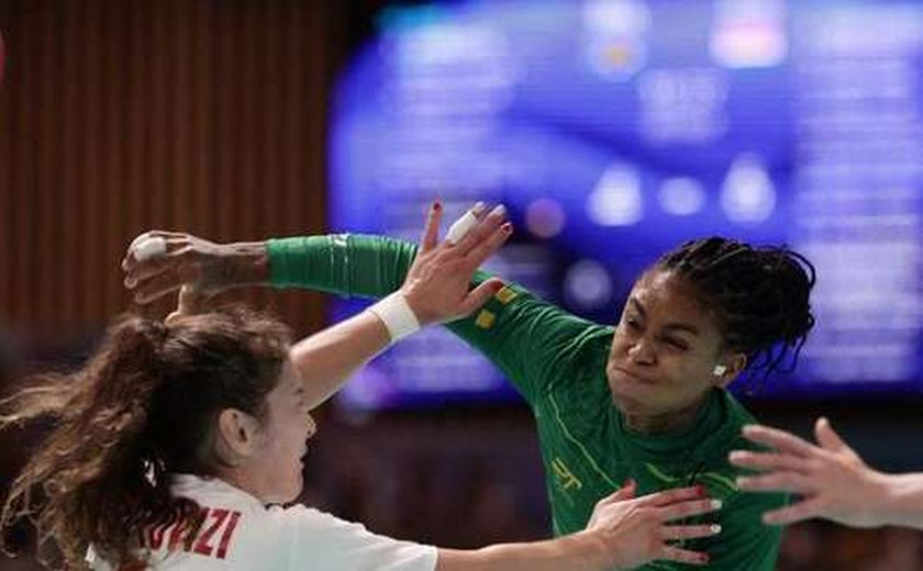 Goleira do handebol do Brasil agradece carinho na Olimpíada: 'Não consigo abrir o Instagram'