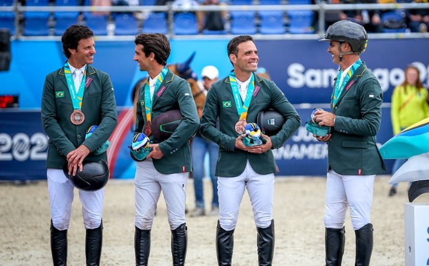 Stephan Barcha conquista ouro no hipismo; kitesurf rende ao Brasil duas medalhas no Pan