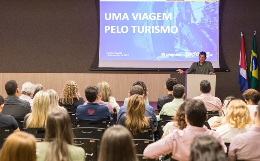Workshop com a Embratur aborda inteligência de mercado para o turismo alagoano