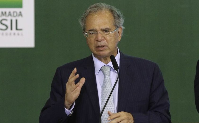Guedes defende ‘PEC Kamikaze’ e a investidores diz que ‘fiscal está forte’
