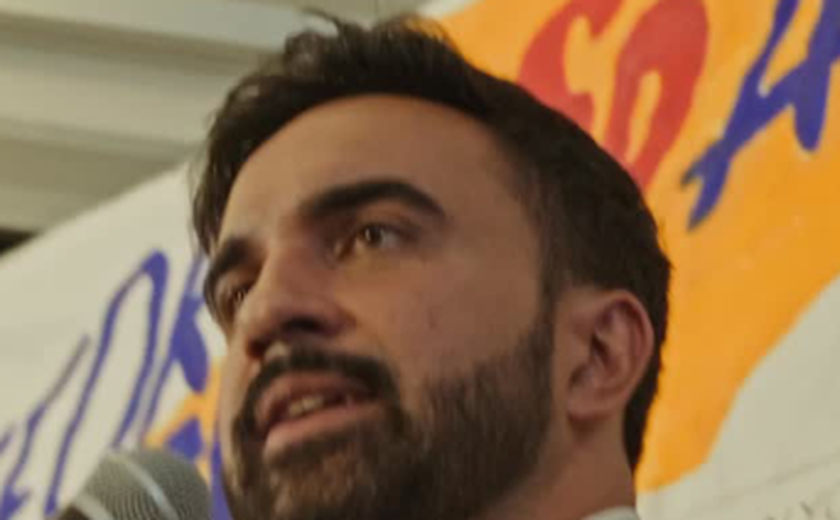 Democrata favorito à prefeitura de NY recusa rótulo de 'comunista' dado por Trump
