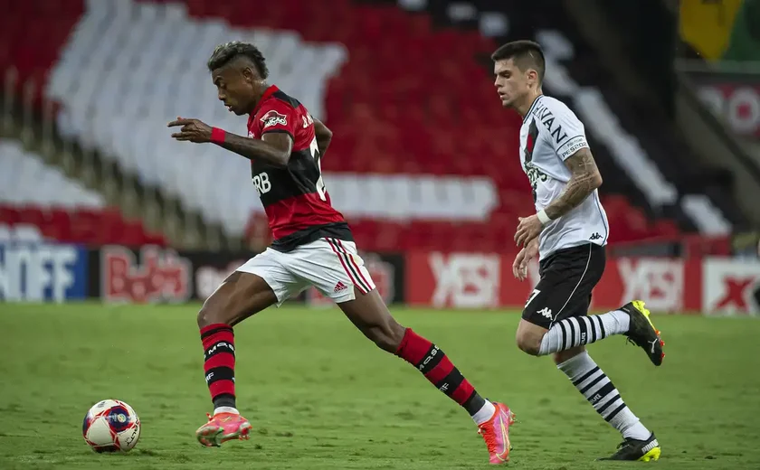 Com apenas um vencedor nos últimos oito anos, Vasco e Flamengo se enfrentam no Brasileiro