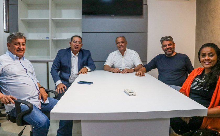 Ex-deputado se filia ao Solidariedade e anuncia pré-candidatura à prefeitura de Santana do Ipanema