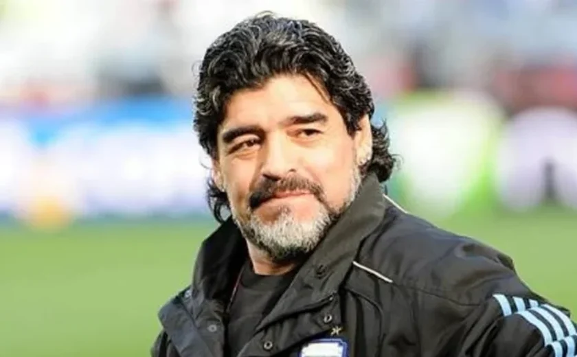 Maradona era 'difícil e exigia cuidados constantes', apontam médicos em depoimento