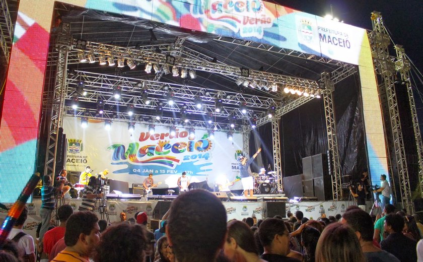 Ambulantes e Município de Maceió assinam acordo sobre vendas no “Maceió Verão”