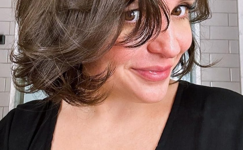 Monica Iozzi diz que chorava na época do CQC por lidar com gente que dava medo