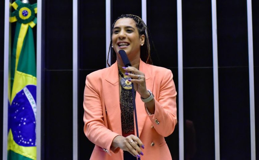 Ministra Anielle Franco vem à Câmara explicar gastos com viagens e atuação na tragédia do RS