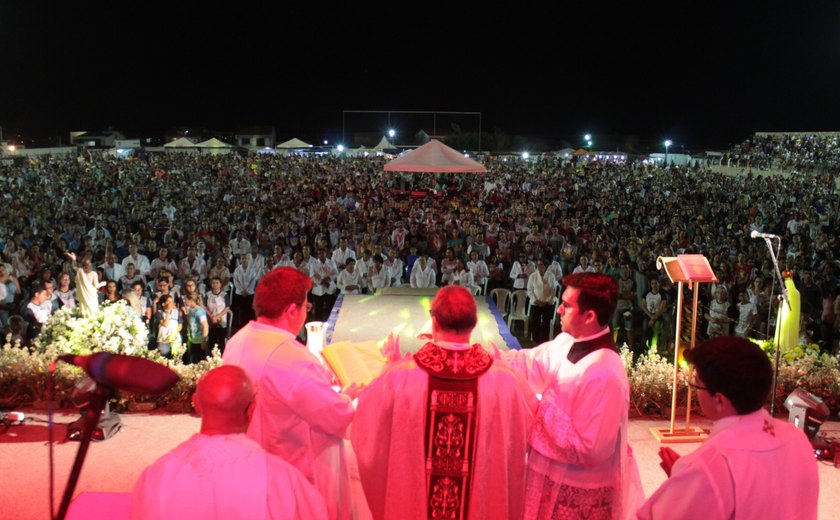 Cenáculo Mariano volta ser realizado em Palmeira e atrai multidão