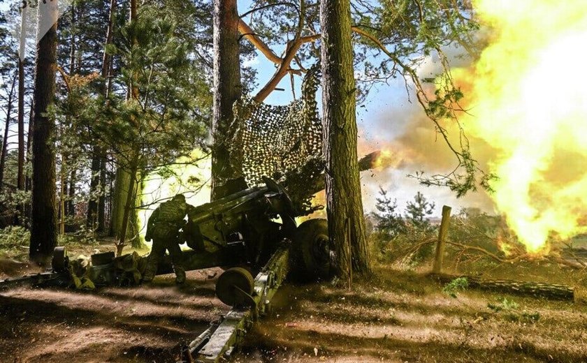 Além disso, as formações ucranianas perderam na zona de operações do agrupamento mais de 3.150 militares, sete tanques, 19 veículosblindadosdecombatee 27 peçasde artilharia de campanha, entre outros equipamentos.