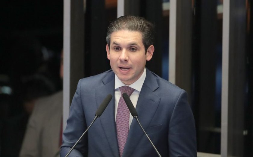 Motta anuncia comissão geral para debater a reforma administrativa